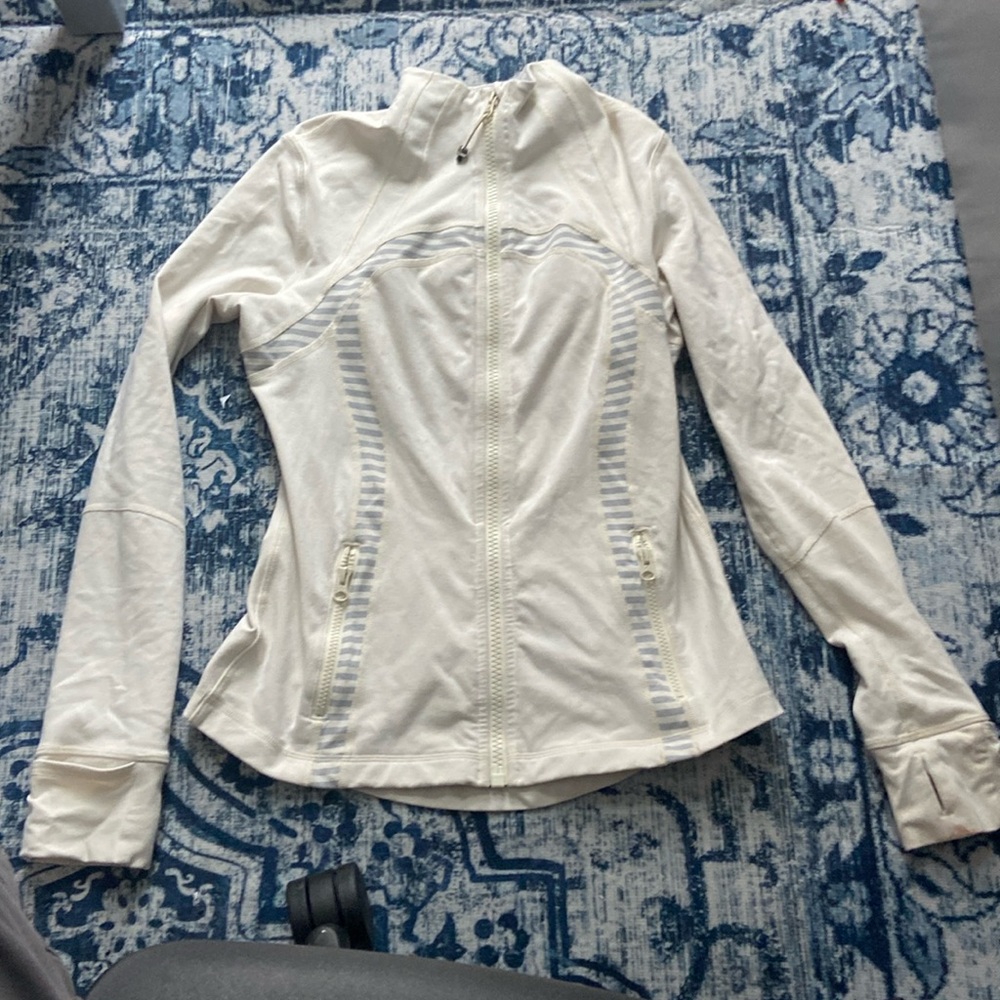 Lululemon scuba define jacket size 4